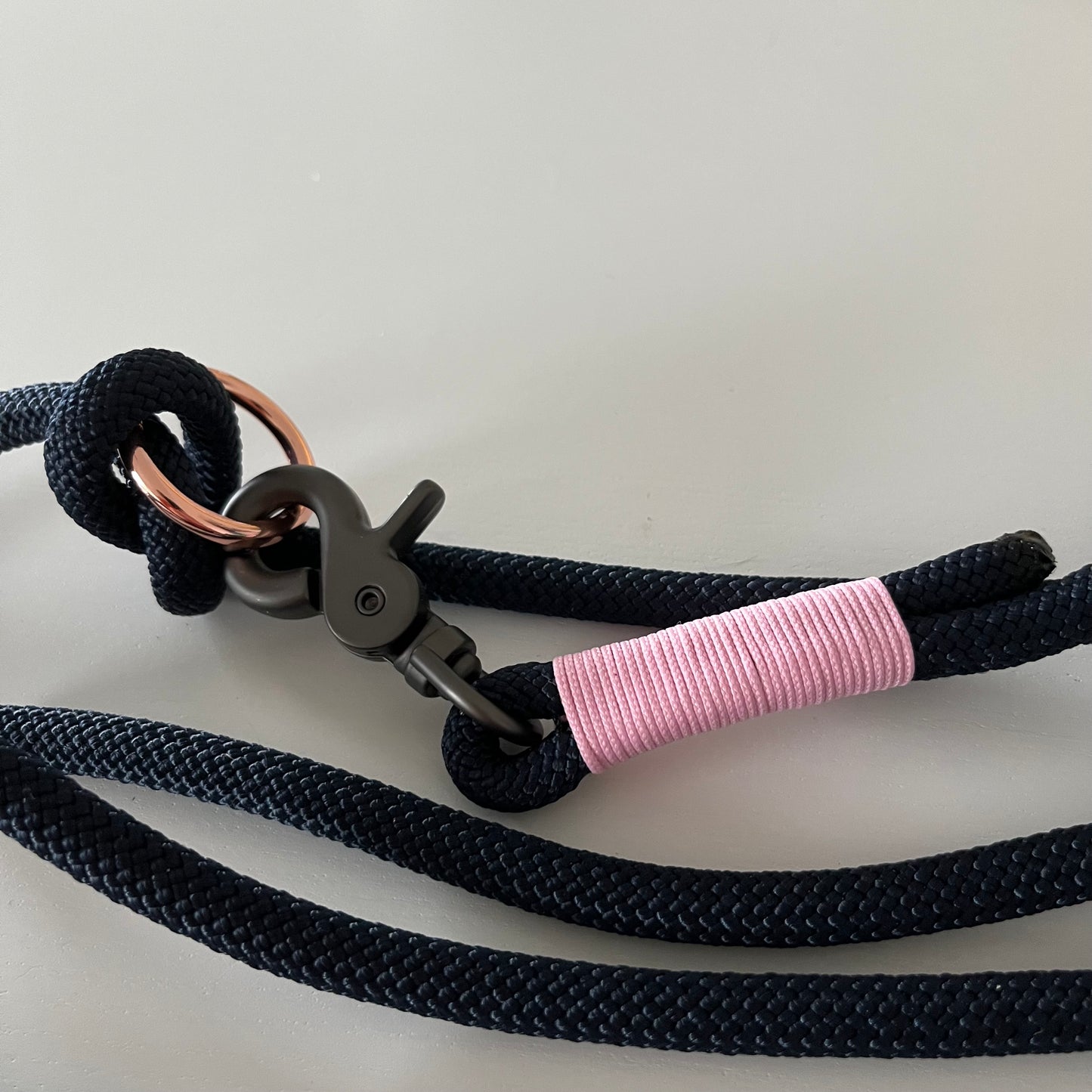 Wunderschönes Set Retriever Halsband und Leine, tiefseeblau, rosa, Gr.S Einzelstück