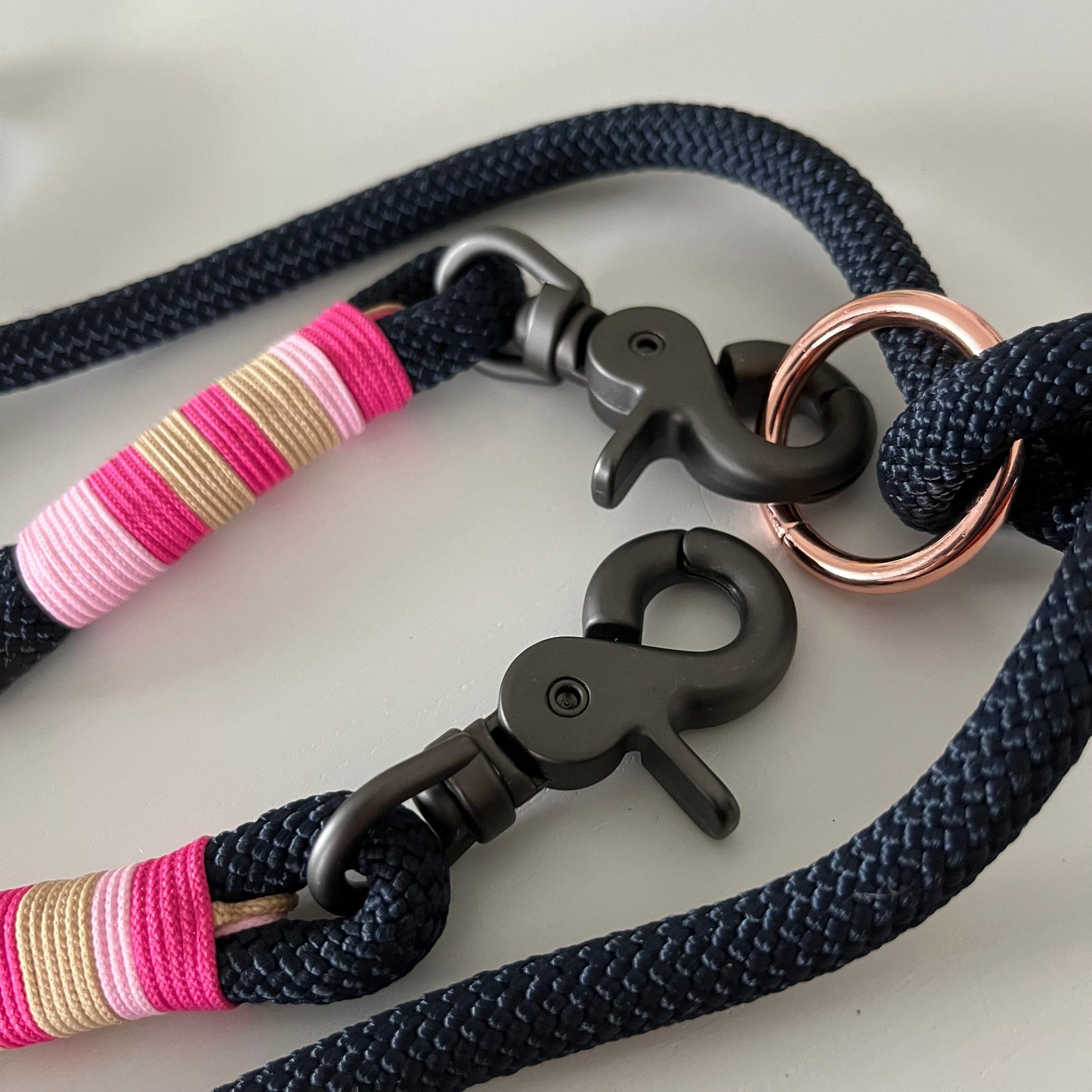 Wunderschönes Set Retriever Halsband und Leine, tiefseeblau, rosa, pink, sand Gr. XL Einzelstück