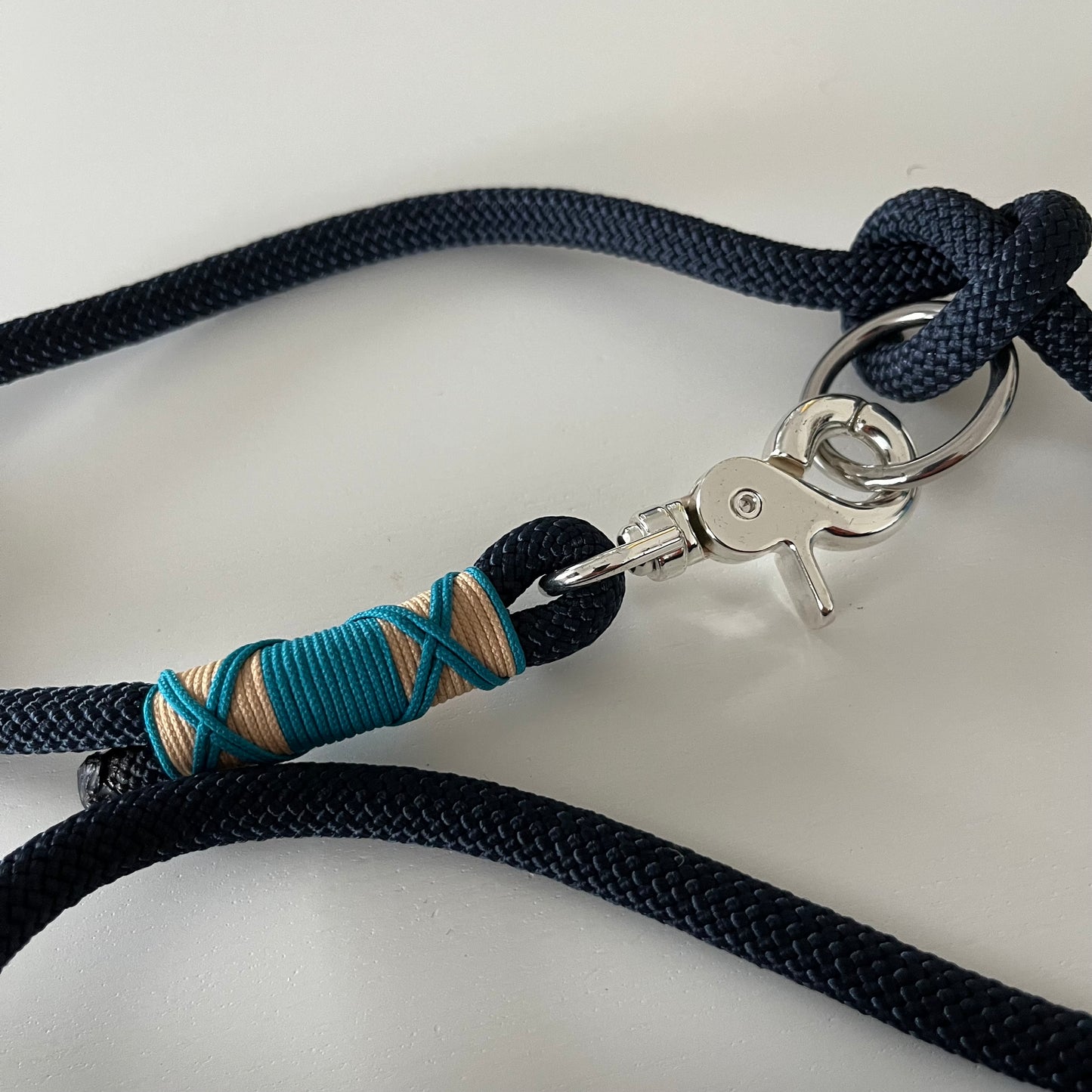 Wunderschönes Set Retriever Halsband und Leine, tiefseeblau, aqua, sand Gr.M Einzelstück
