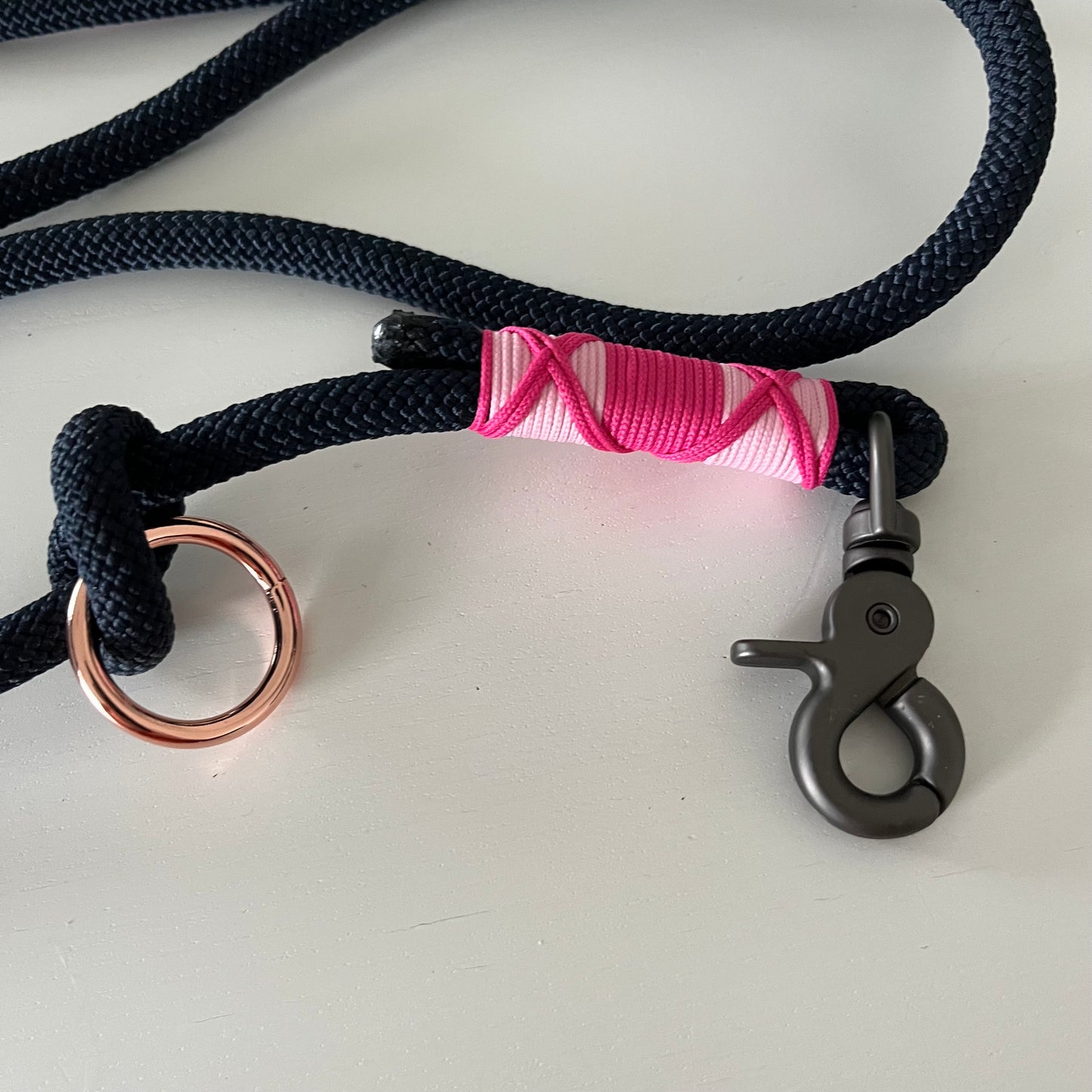 Wunderschönes Set Retriever Halsband und Leine, tiefseeblau, pink, rosa, Gr.M Einzelstück
