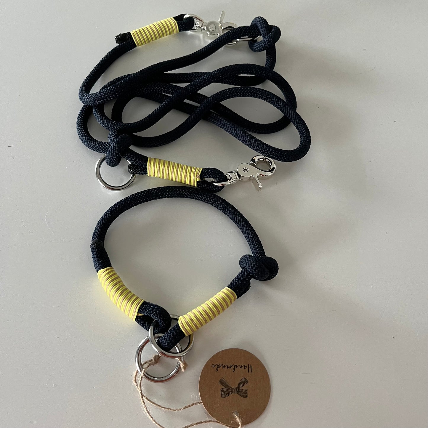 Wunderschönes Set Retriever Halsband und Leine, tiefseeblau, gelb, sand Gr.XXS Einzelstück